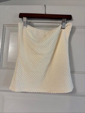Edikted Cream Textured Mini Top